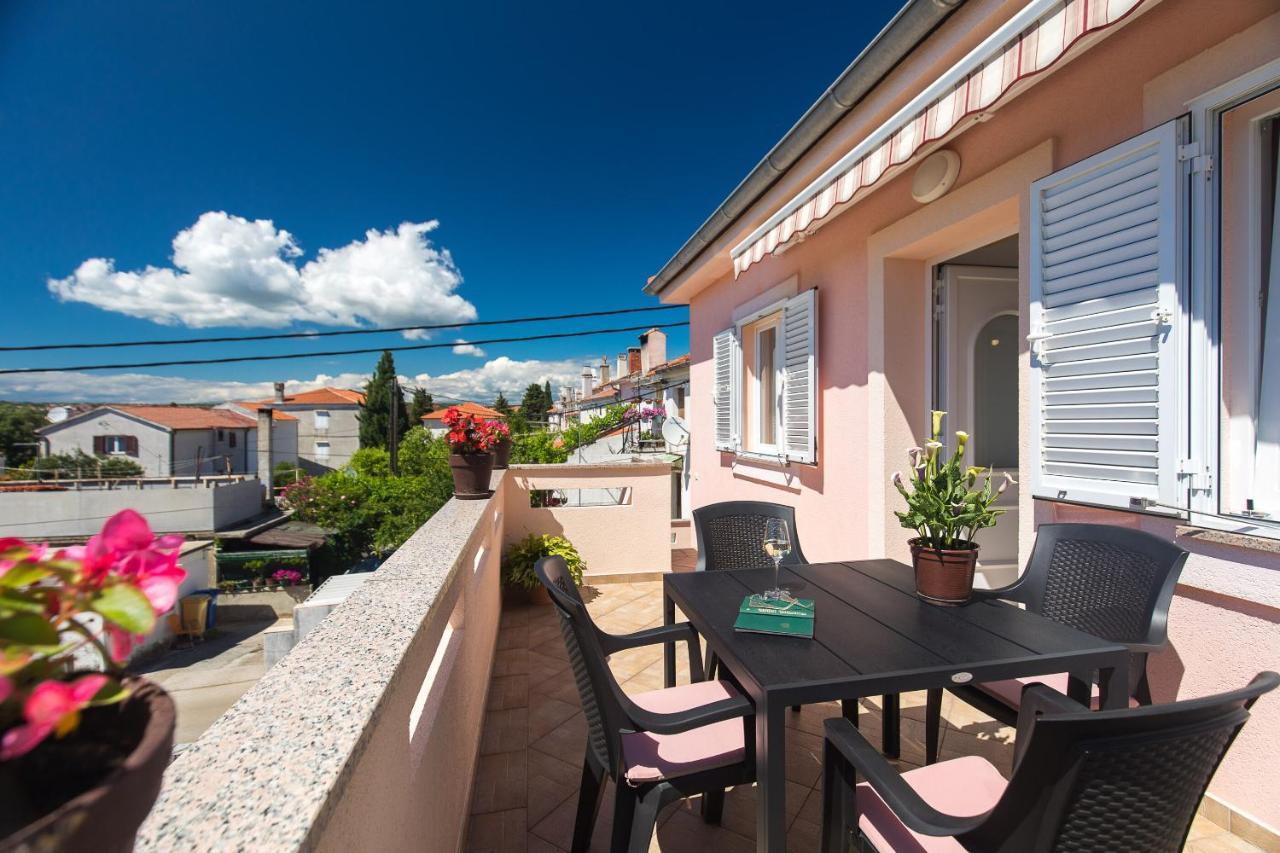 Apartment Oleander Punat Kültér fotó